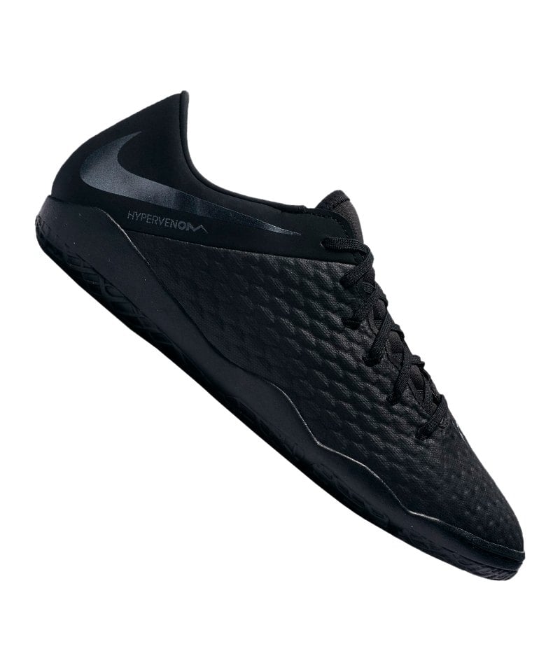 nike hypervenom phantomx 3