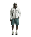 Nike Tech Sweatshort Grün F382 - gruen