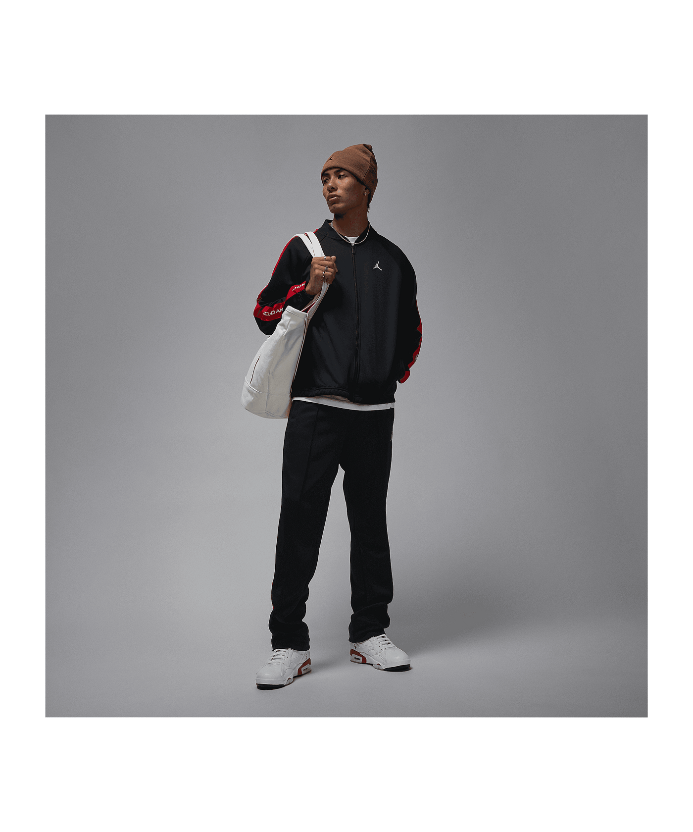 Jordan Essentials Jacke Schwarz F011 - schwarz