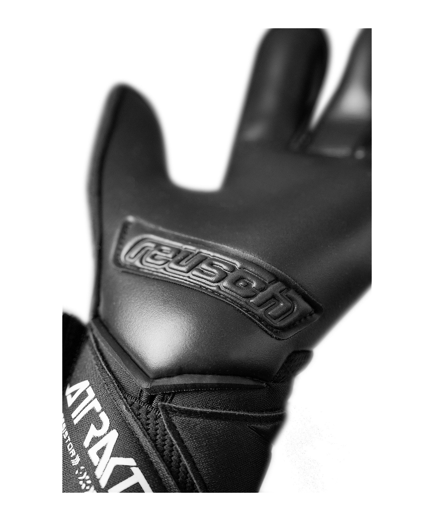 Reusch Attrakt Infinity TW-Handschuhe F7700 - schwarz