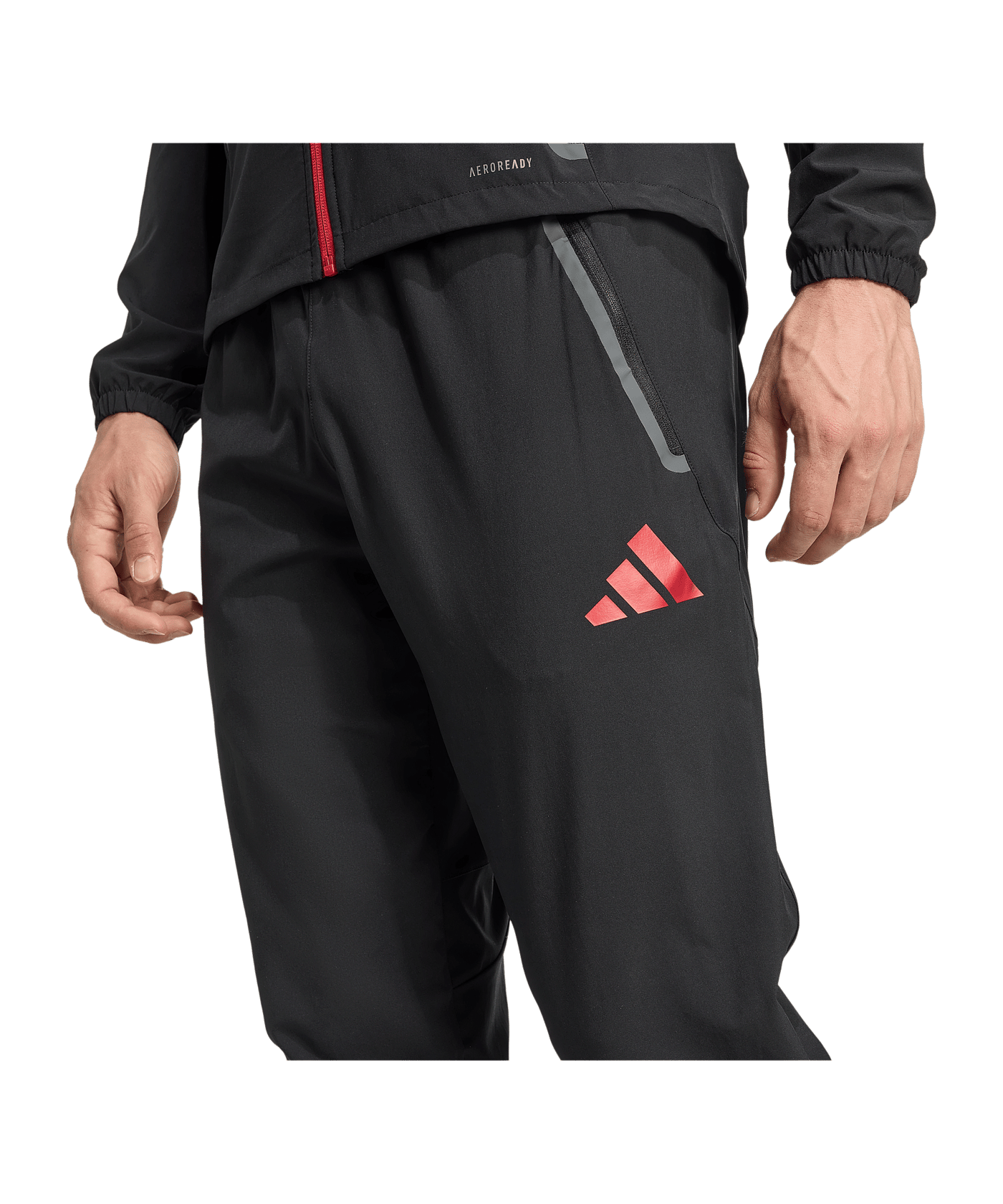 adidas FC Liverpool Vic Tech Travel Hose Schwarz