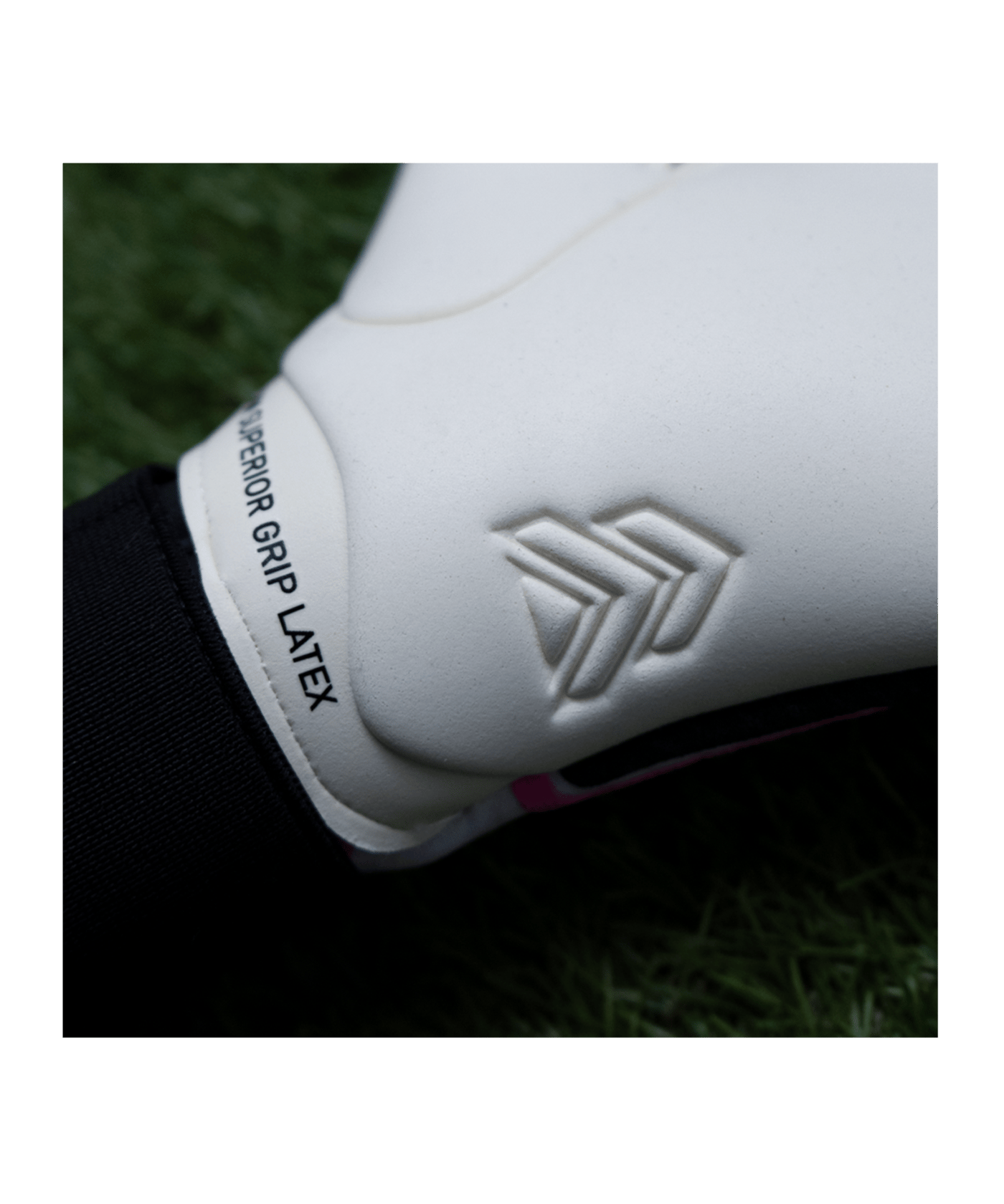 PUMA ULTRA Ultimate Hybrid TW-Handschuhe - pink