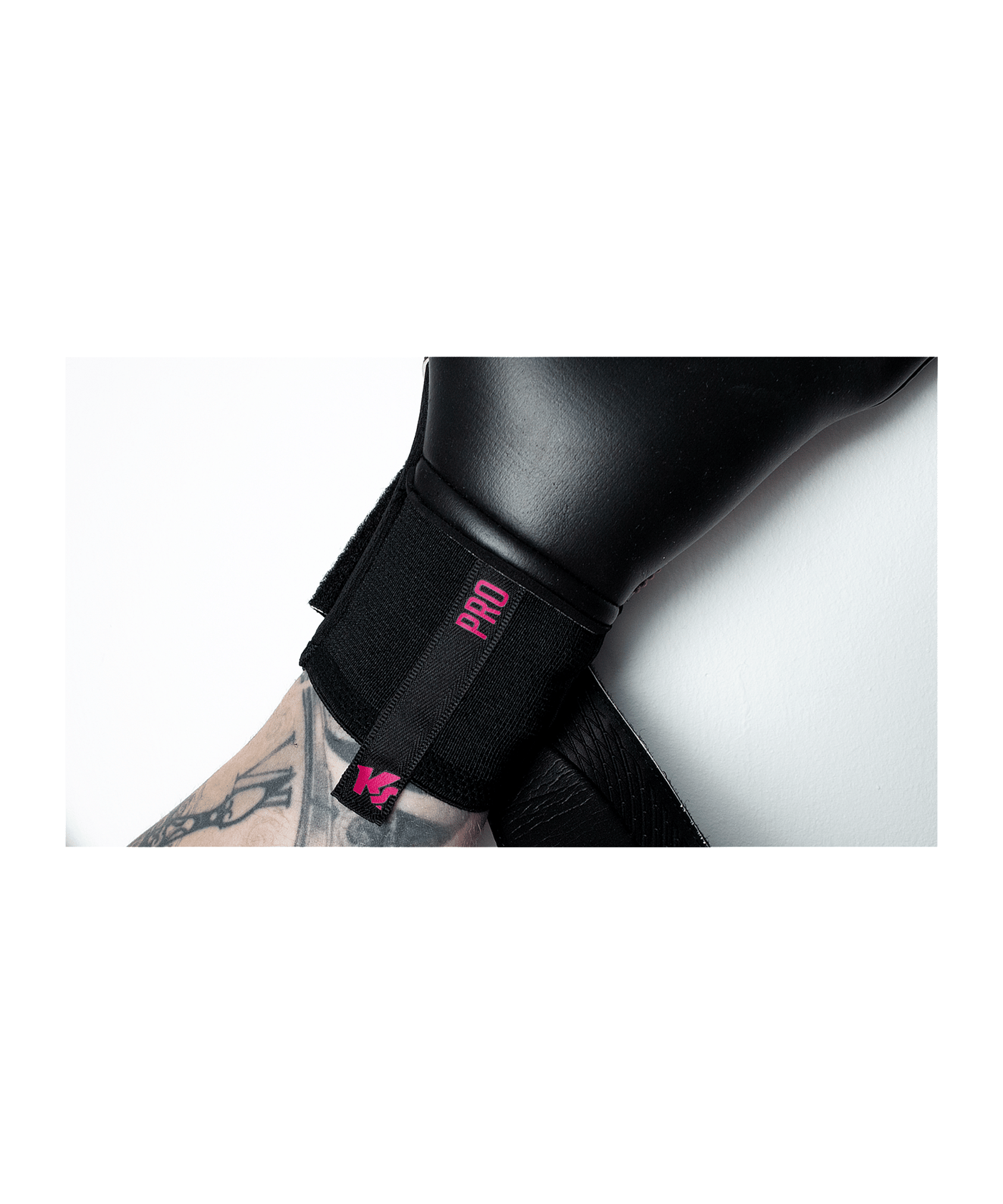 KEEPERsport Varan8 Pro NC Resist Torwarthandschuhe Schwarz F210 - schwarz