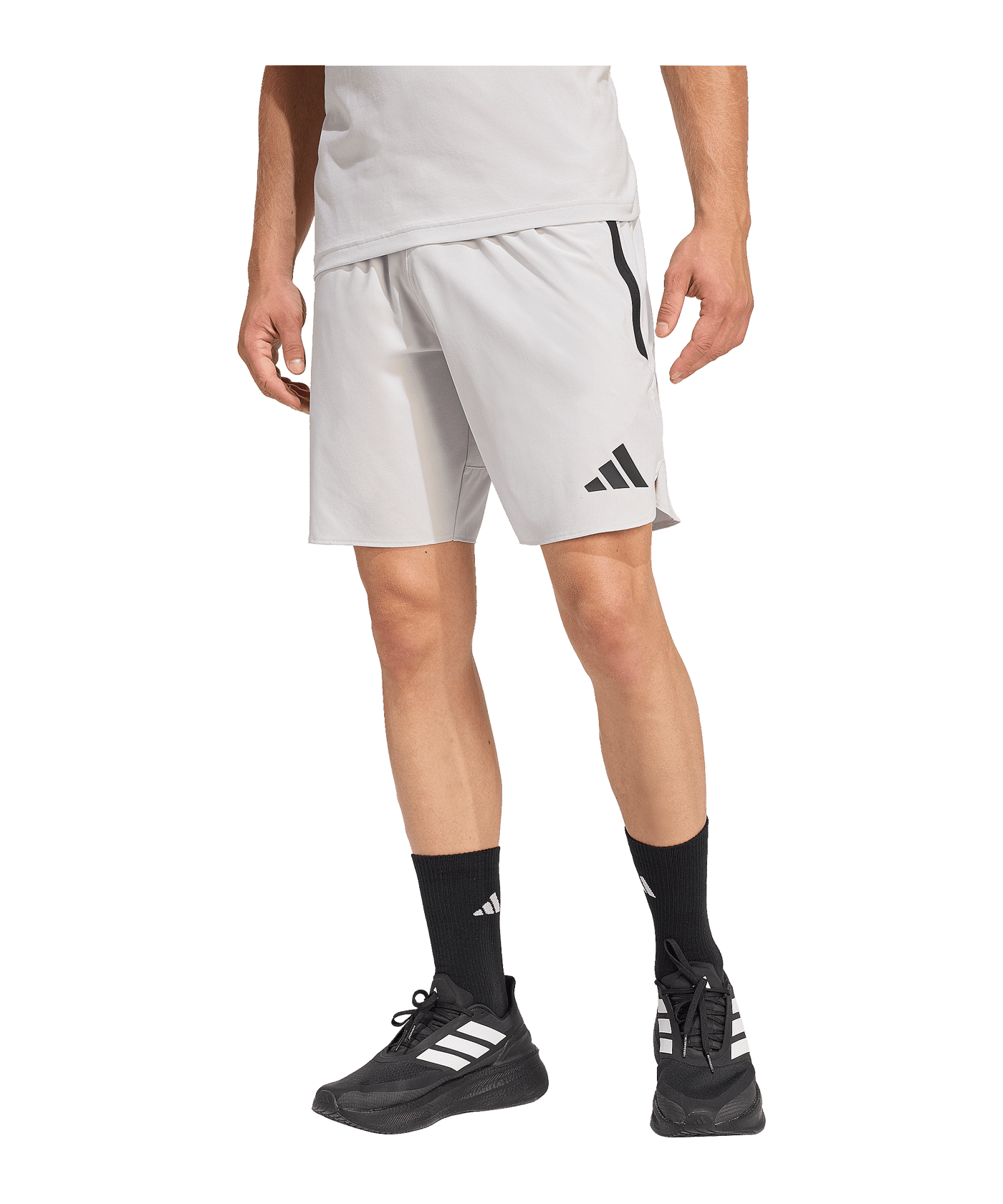 adidas Tiro Travel Woven Short Grau - grau
