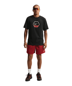 Nike NSW Club GFX T-Shirt Schwarz F010 - schwarz
