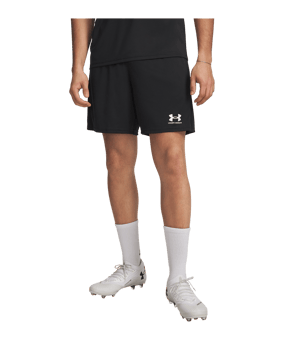 Under Armour Challenger Core Korte broek Zwart K001 - zwart