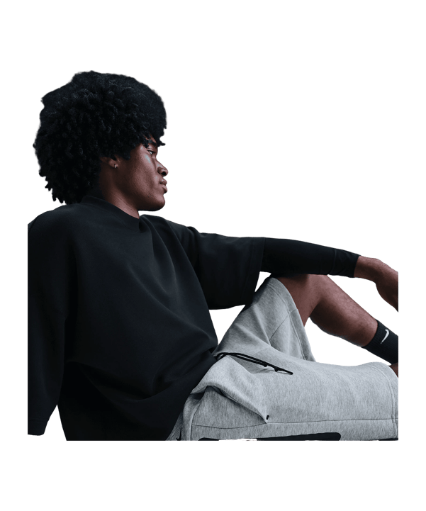 Nike Tech Fleece Sweatshort Grau F063 - grau