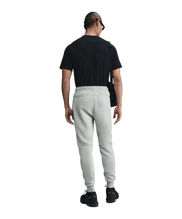Nike Inter Mailand Tech Fleece Jogginghose Grau F092
