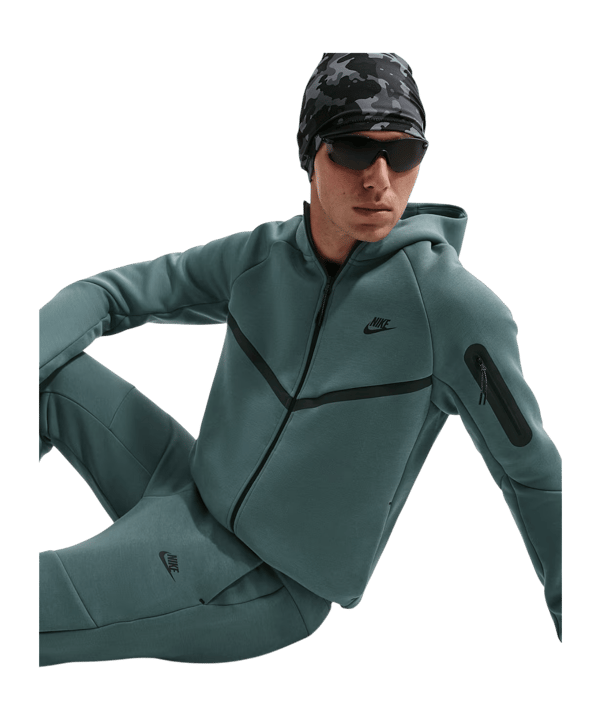 Nike Tech Fleece Kapuzenjacke Grün - gruen