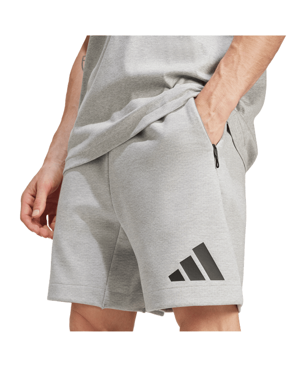 adidas Z.N.E. Short Grau - grau