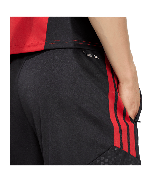 adidas Manchester United Tiro Short Schwarz - schwarz