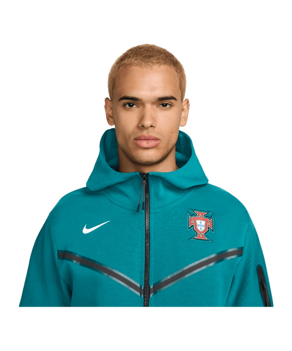 Nike Portugal Tech Fleece Hoody EM 2024 Grün F381 - gruen
