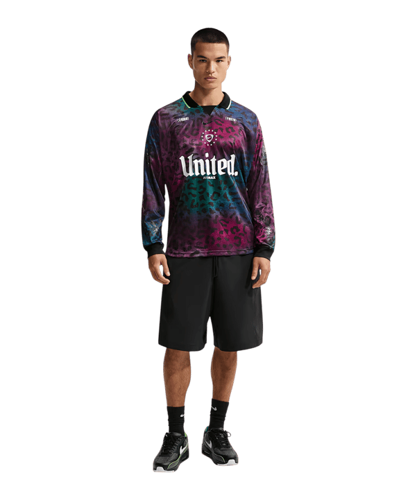 Nike NSW Famly Reunn Longsleeve Schwarz F010 - schwarz