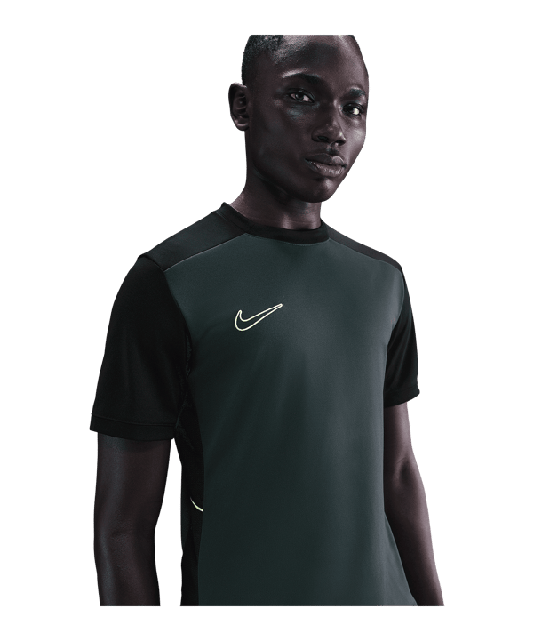 Nike Academy 25 Trainingsshirt Grün F390 - gruen