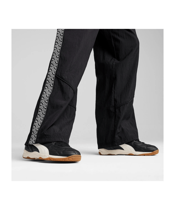 PUMA King Indoor Schwarz F01 - schwarz