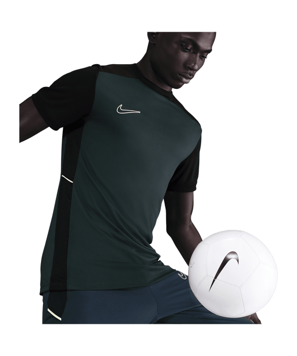 Nike Academy 25 Formation Vert C390 - vert