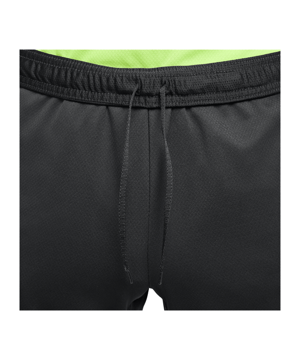 Nike Strike Short Grau F060 - grau