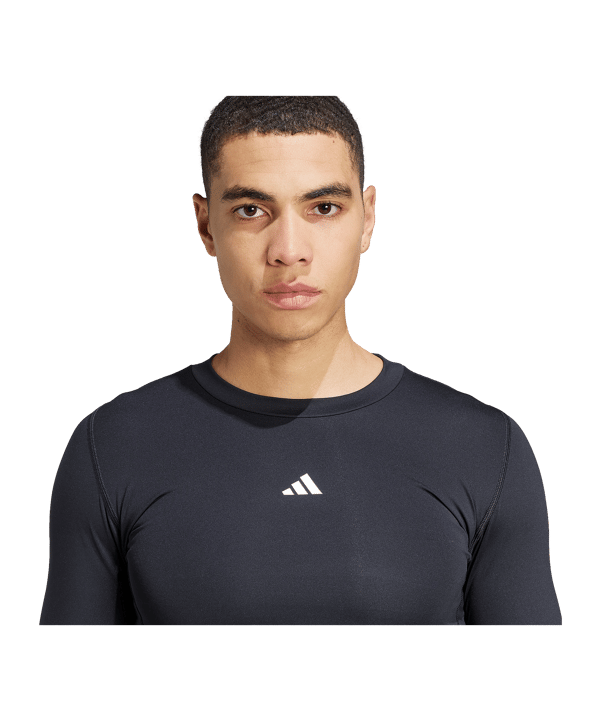 adidas Techfit Longsleeve Schwarz - schwarz