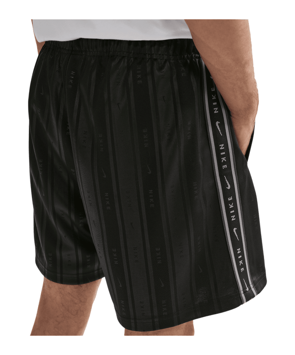 Nike NSW Club Short Schwarz F011 - schwarz