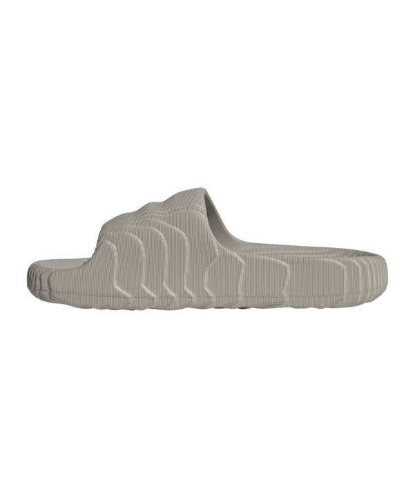 adidas Originals adilette 22 Badelatsche Braun - braun