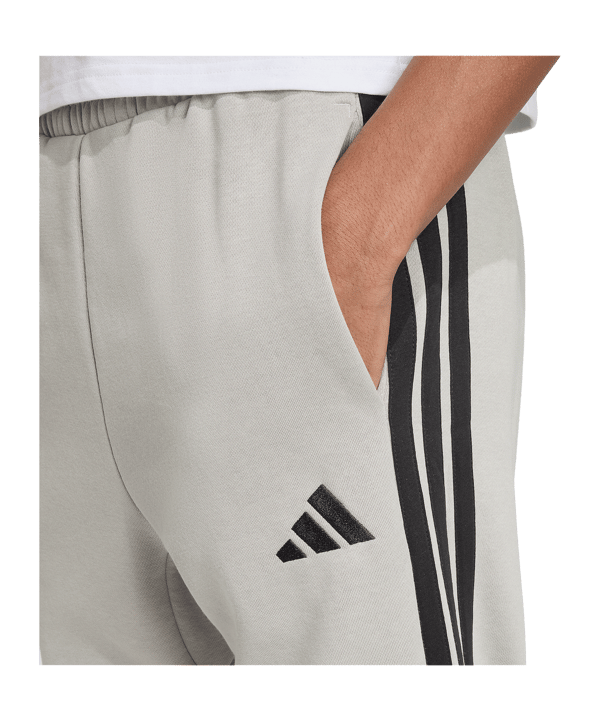 adidas Essentials Three Stripes Fleece Open Hem Hose Grau - grau