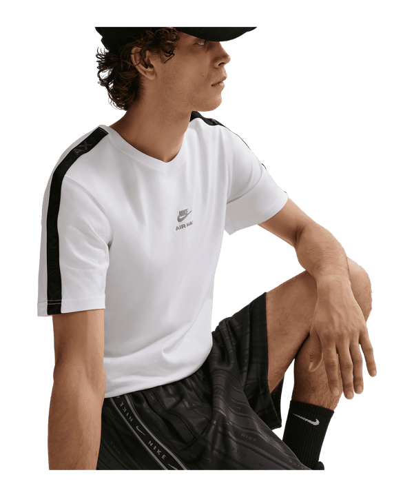 Nike NSW Club Short Schwarz F011 - schwarz