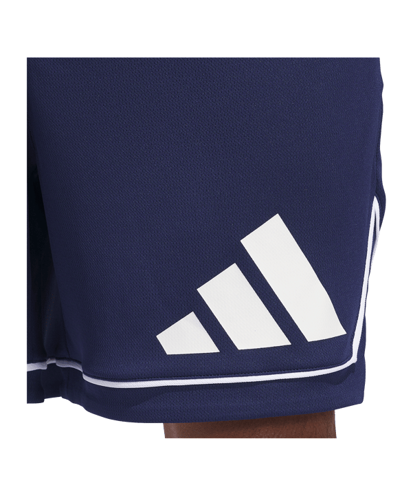 adidas Badge of Sport Short Blau - blau