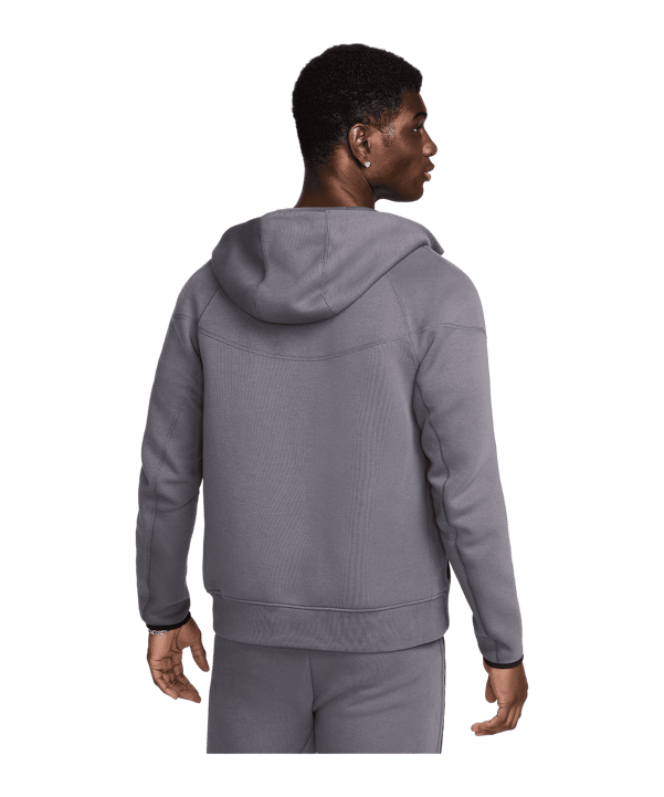 Nike Tottenham Hotspur Tech Fleece Windrunner Grau F021 - grau