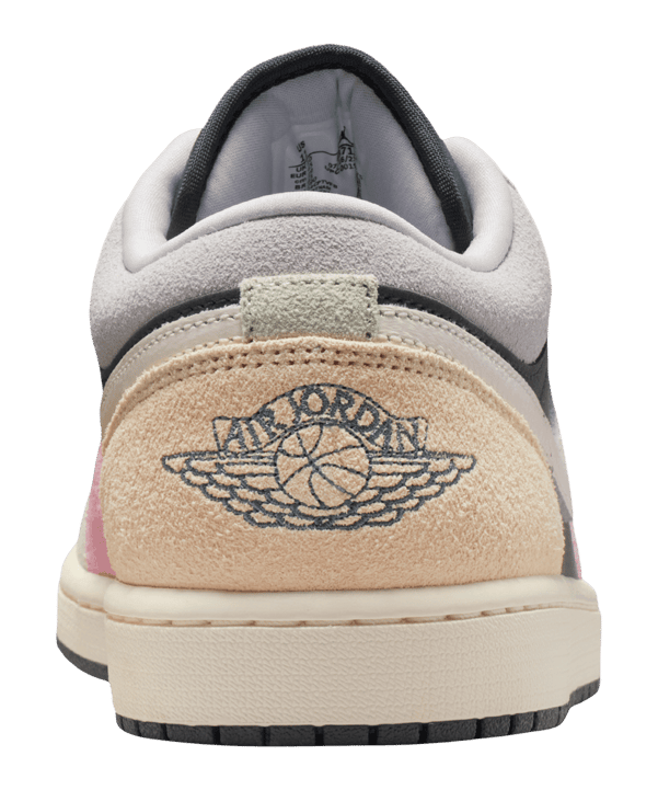 Jordan Air Jordan 1 Low SE Black Pastels Grau F004 - grau
