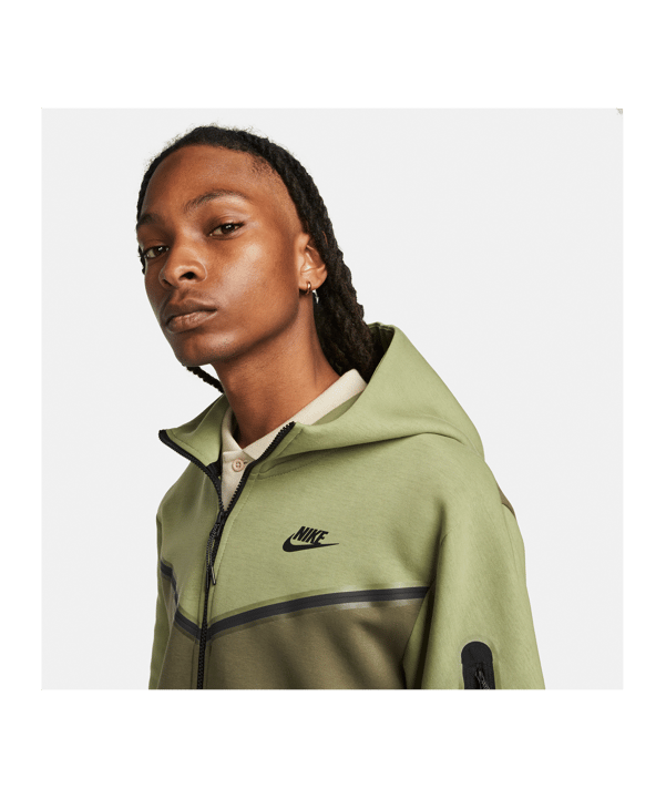 Nike Tech Fleece Windrunner Grün Schwarz F334 - gruen