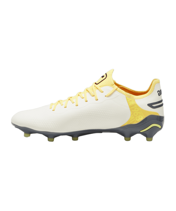 PUMA KING Ultimate FG/AG Voltage Weiss Grau F05 - weiss