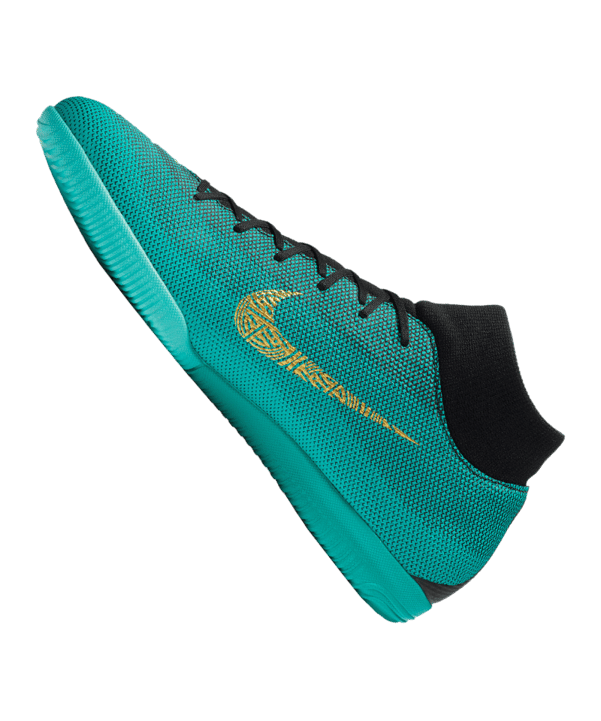 Nike Mercurial SuperflyX VI Academy CR7 IC F390 - gruen