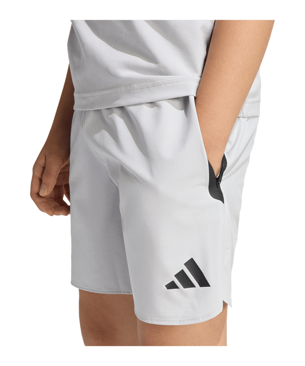 adidas Trio Travel Woven Short Kids Grau - grau