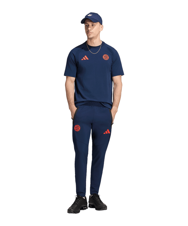 adidas FC Bayern München Tiro Travel T-Shirt Blau