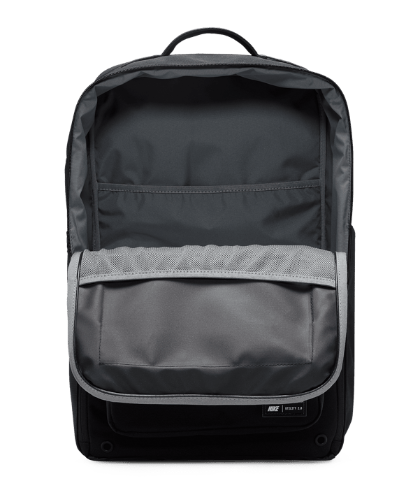 Nike Utility Speed 27L Rucksack Schwarz F010