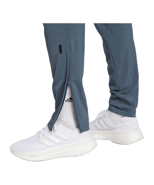 adidas FC Bayern München Tech Travel Hose Grau - grau
