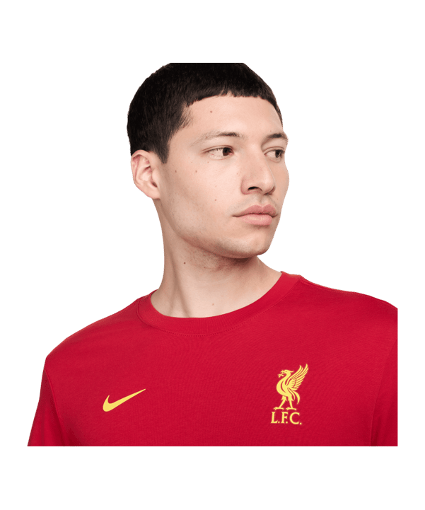 Nike FC Liverpool Club Essentials T-Shirt Rot F687 - rot