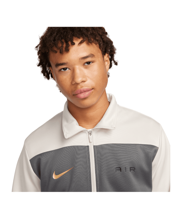 Nike Air Jacke Beige Grau F104 - braun