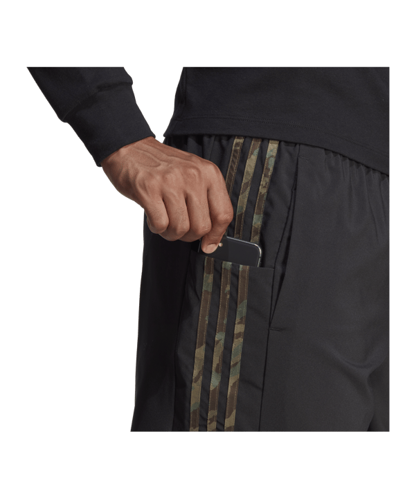 adidas AEROREADY Essentials Chelsea 3-Stripes Shorts Black - schwarz