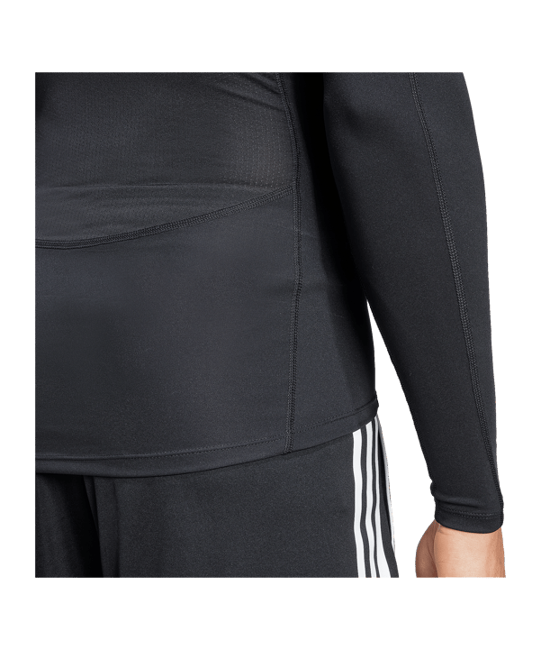 adidas Techfit Longsleeve Schwarz - schwarz