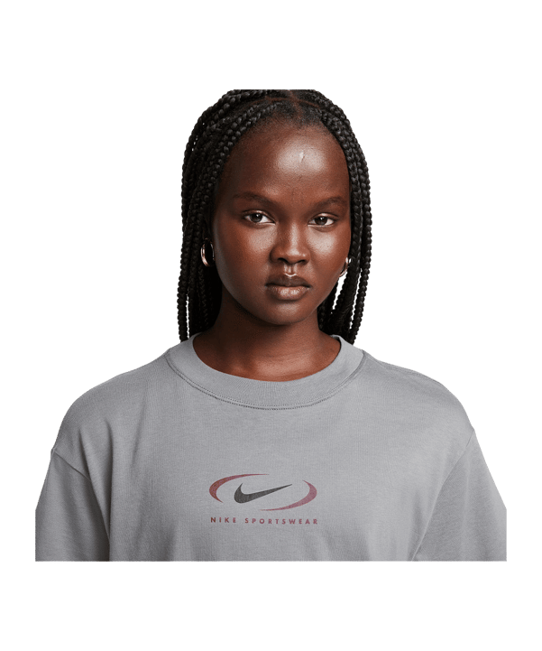 Nike Graphic T-Shirt Damen Grau F084 - grau