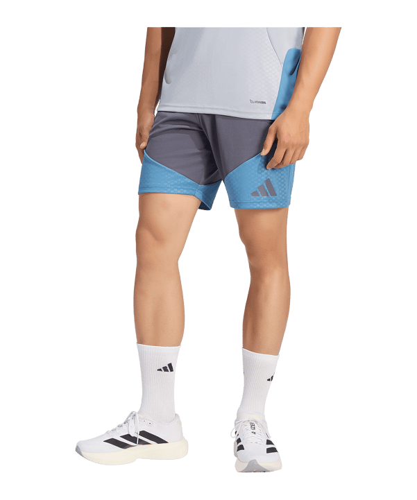 adidas Kroatien Tiro Short 2026 Grau - grau