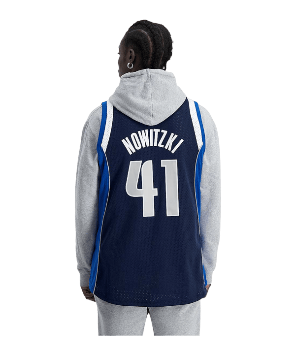 Mitchell and Ness NBA Dallas Mavericks 2011-2012 Dirk Nowitzki Swingman Trikot Blau