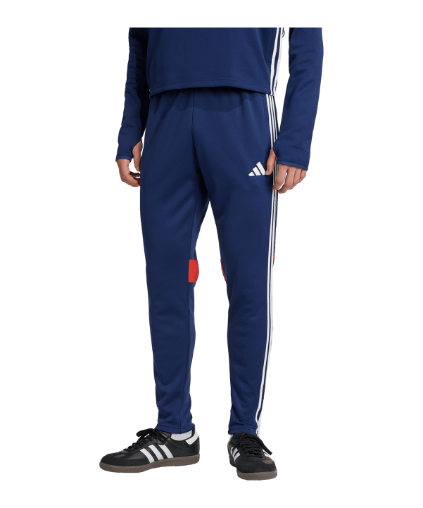 adidas Tiro25 Essentials Winterized Trainingshose Blau - blau