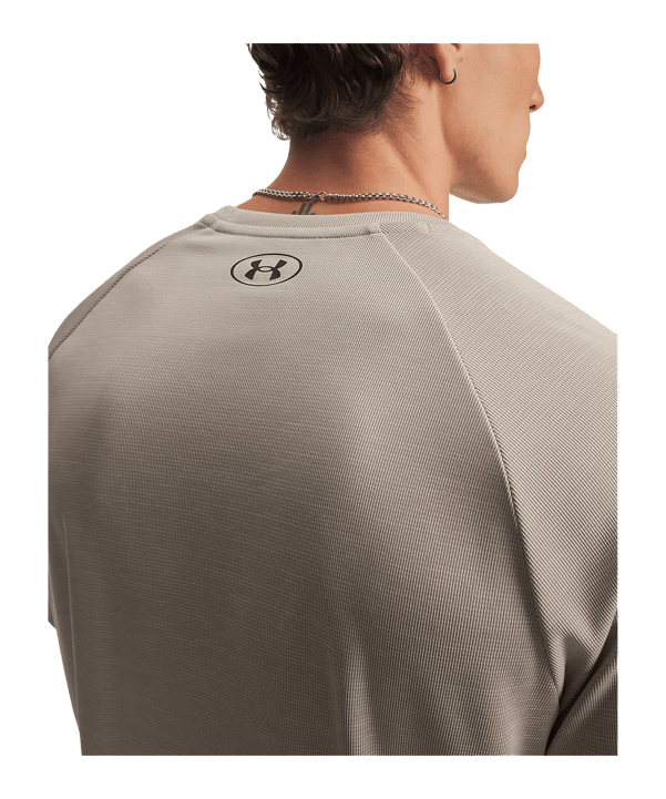 Under Armour Tech Textured T-Shirt Marron C204 - brun