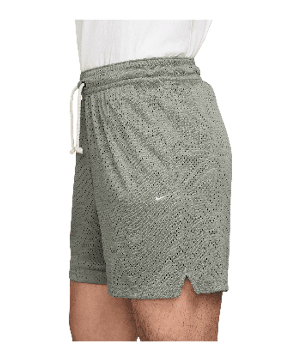 Nike Pracatice Mesh 5In Short Grün F059
