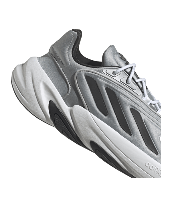 adidas Originals Ozelia Damen Silber Schwarz - silber