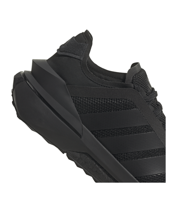 adidas Avryn Schwarz - schwarz