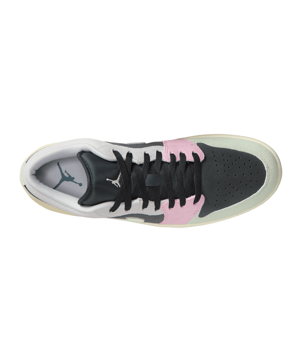 Jordan Air Jordan 1 Low SE Black Pastels Grau F004 - grau