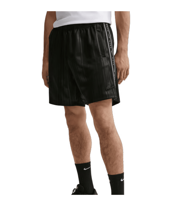 Nike NSW Club Short Schwarz F011 - schwarz